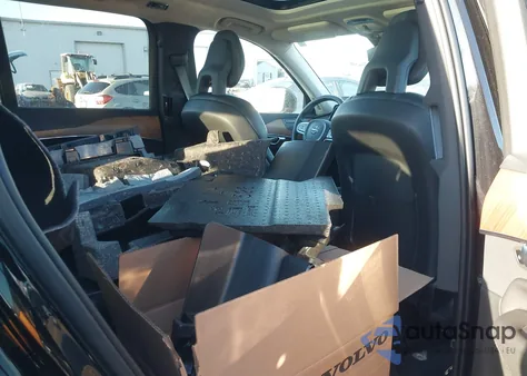 2021 Volvo Xc90 T6 Momentum 6 Passenger из США, поврежденный, VIN YV4A221K6M1754074